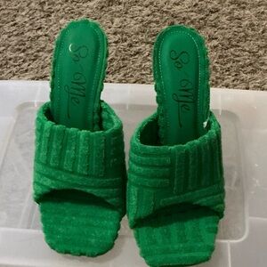 So Me Green Heeled Sandals